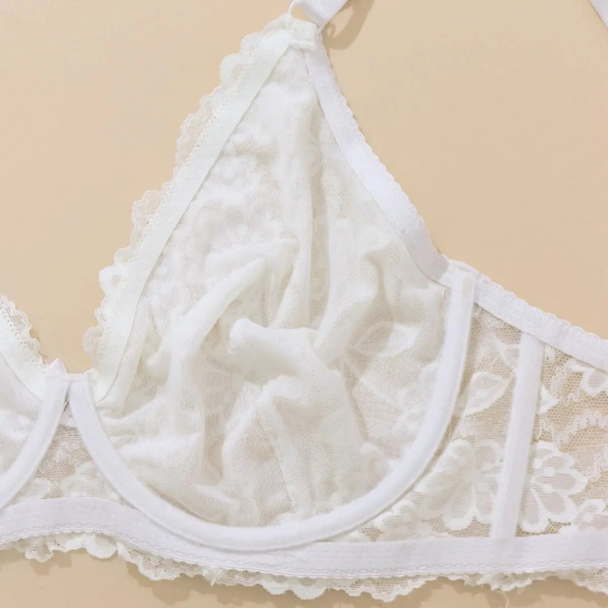BEAUWEAR Plus Size Floral Lace Underwire Bra – C/D Cups