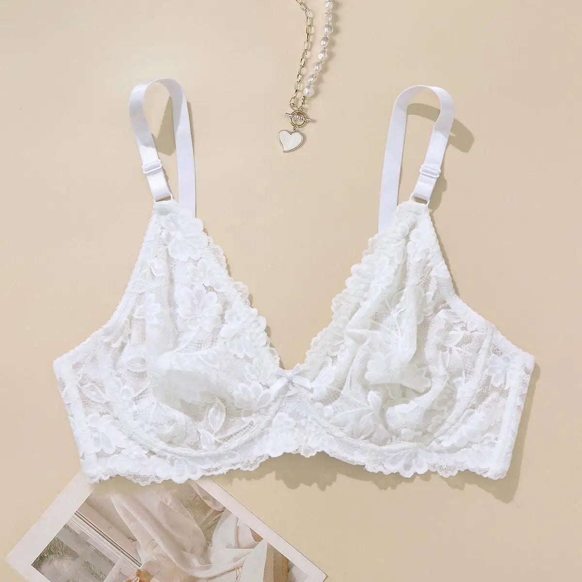 BEAUWEAR Plus Size Floral Lace Underwire Bra – C/D Cups